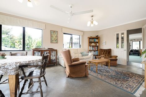 Photo of property in 11 Settler Lane, Ohaupo, 3803