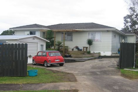 Photo of property in 8 Leatham Crescent, Opaheke, Papakura, 2113