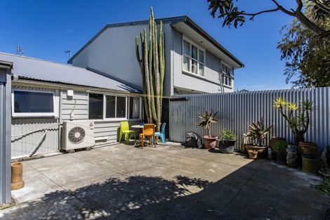 Photo of property in 2/27 Purchas Street, St Albans, Christchurch, 8014