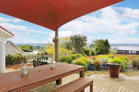 Photo of property in 6b Jayar Heights, Bombay, 2675