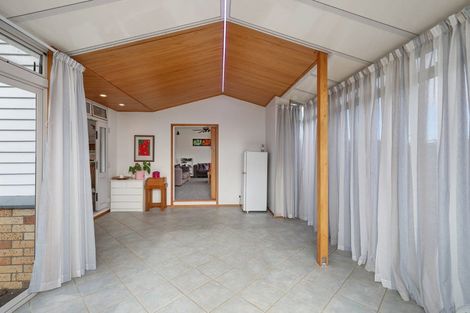 Photo of property in 142 Studholme Street, Morrinsville, 3300