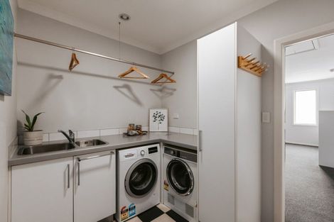 Photo of property in 40 Broadwater Close, Pyes Pa, Tauranga, 3112