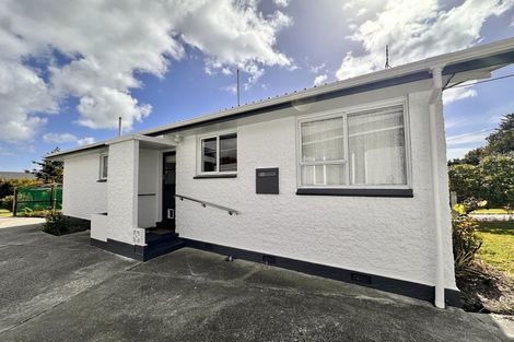 Photo of property in 59 Durham Street, Waikiwi, Invercargill, 9810