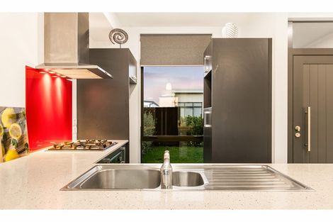 Photo of property in 53 Battalion Drive, Papakura, 2110