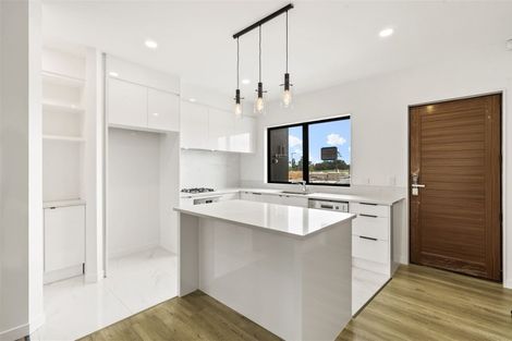 Photo of property in 32 Grange Road, Papatoetoe, Auckland, 2025