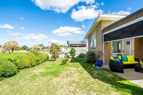 Photo of property in 8 Testacea Lane, Papamoa Beach, Papamoa, 3118