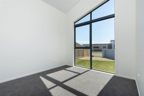 Photo of property in 26 Knightia Drive, Papamoa Beach, Papamoa, 3118