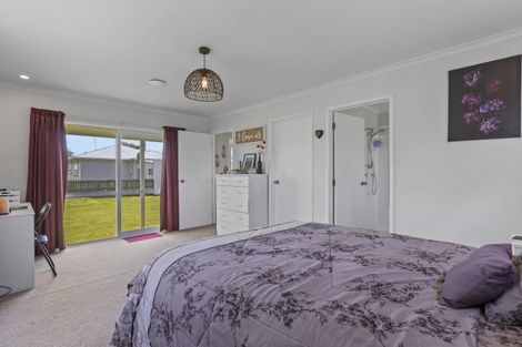 Photo of property in 48c Mahoe Street, Inglewood, 4330