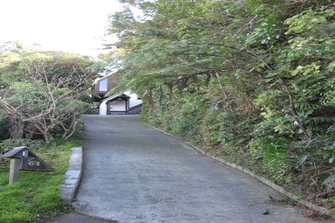 Photo of property in 64 Homewood Crescent, Karori, Wellington, 6012