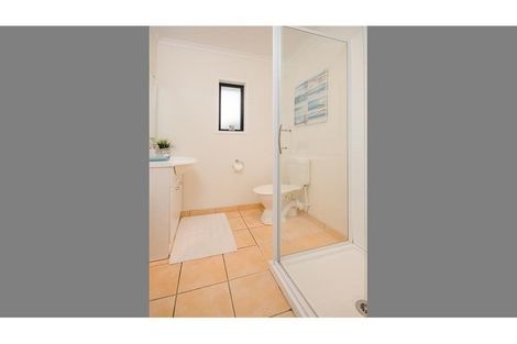 Photo of property in 10 Blumhardt Place, Avondale, Auckland, 1026