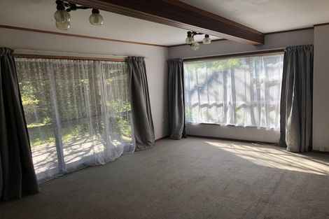 Photo of property in 31 Archmillen Avenue, Pakuranga Heights, Auckland, 2010