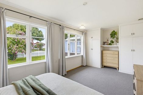 Photo of property in 9 Duke Street, Levin, 5510