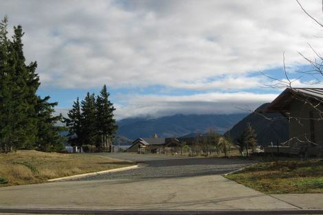 Photo of property in 39 Penrith Park Drive, Wanaka, 9305