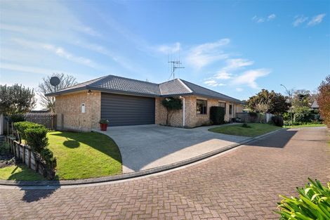 Photo of property in 6 Oteki Park Drive, Welcome Bay, Tauranga, 3112