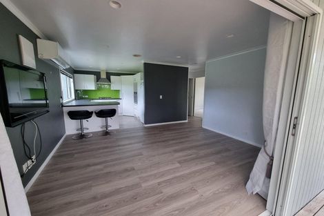 Photo of property in 21 Mcnaughten Road, Karioitahi, Waiuku, 2683