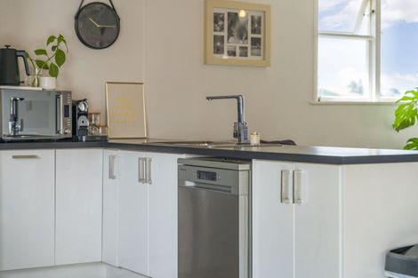 Photo of property in 12 Nikau Street, Wairakei, Taupo, 3332