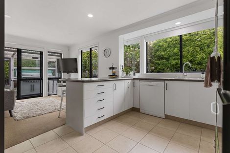 Photo of property in 2 Carrington Drive, Papamoa Beach, Papamoa, 3118