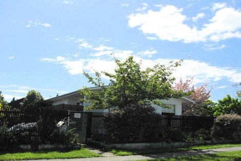 Photo of property in 1/2 Norwich Street, Stoke, Nelson, 7011