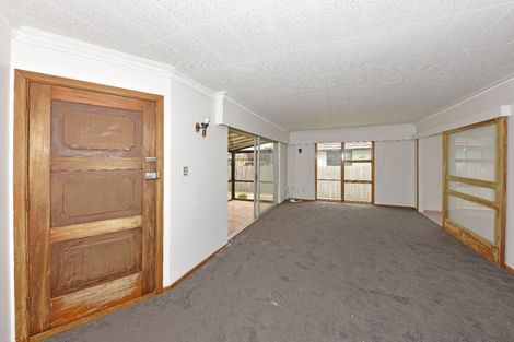 Photo of property in 4 Ruakaka Street, Hornby, Christchurch, 8042