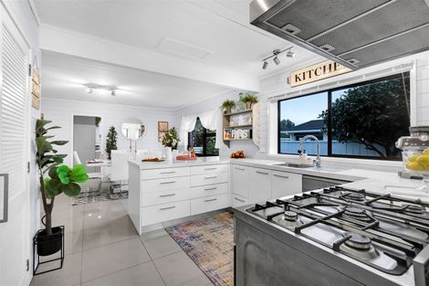 Photo of property in 142 Parklands Avenue, Bell Block, New Plymouth, 4312