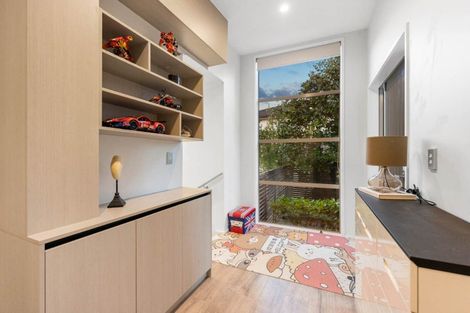 Photo of property in 124 Kyle Road, Greenhithe, Auckland, 0632