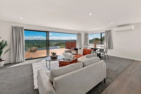 Photo of property in 6 Blackhawk Close, Kinloch, 3377