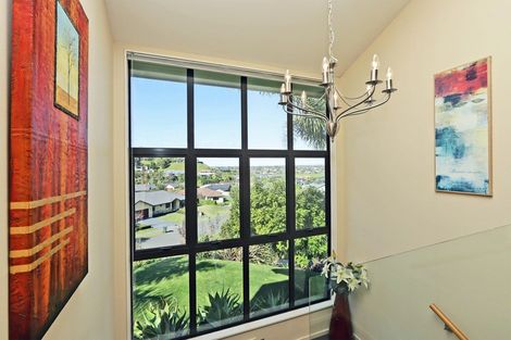 Photo of property in 102 Kent Terrace, Taradale, Napier, 4112