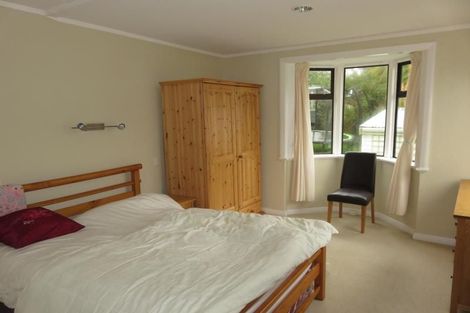 Photo of property in 126 Homebush Road, Khandallah, Wellington, 6035