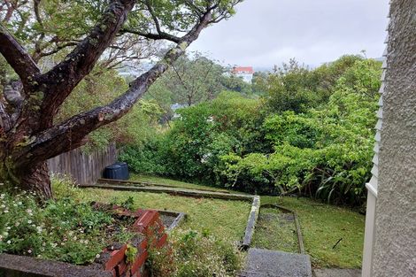 Photo of property in 6 Highland Crescent, Wadestown, Wellington, 6012
