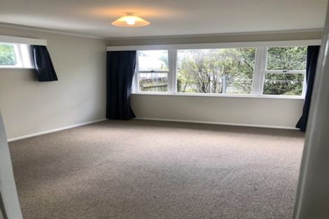 Photo of property in 199 Chivalry Road, Glenfield, Auckland, 0629