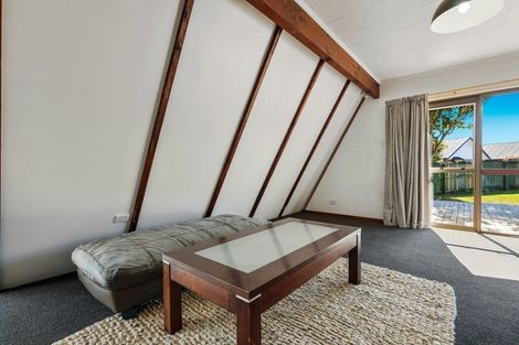 Photo of property in 6a Hurst Place, Parklands, Christchurch, 8083