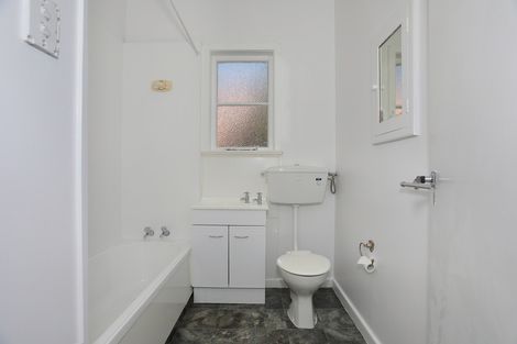 Photo of property in 6/185 Fitzherbert Avenue, West End, Palmerston North, 4410