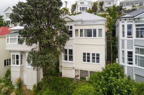 Photo of property in 3/57 Central Terrace, Kelburn, Wellington, 6012