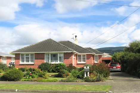 Photo of property in 10 Kelly Grove, Elderslea, Upper Hutt, 5018