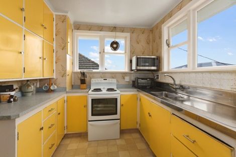 Photo of property in 5 Waiho Terrace, Elsdon, Porirua, 5022