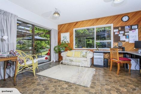 Photo of property in 68 Meadowvale Avenue, Forrest Hill, Auckland, 0620