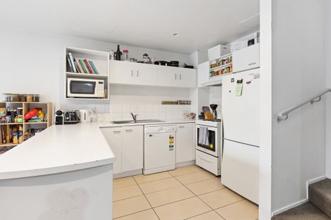 Photo of property in 10/17 Auburn Street, Grafton, Auckland, 1023