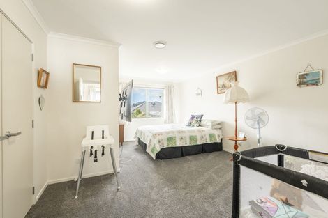 Photo of property in 18 Hamon Place, Pukehangi, Rotorua, 3015