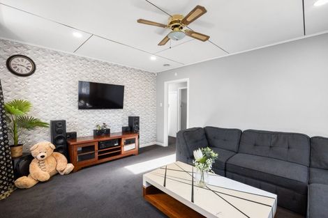 Photo of property in 15 Livingstone Avenue, Nawton, Hamilton, 3200