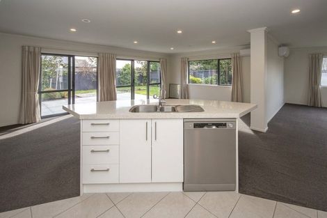 Photo of property in 27 Graycliffe Street, Halswell, Christchurch, 8025