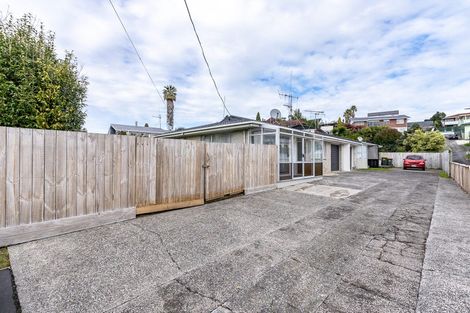 Photo of property in 33a Livingstone Avenue, Nawton, Hamilton, 3200