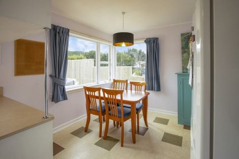 Photo of property in 76 Hampden Street, Picton, 7220