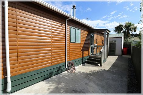 Photo of property in 13 Te Awa Street, Foxton Beach, Foxton, 4815