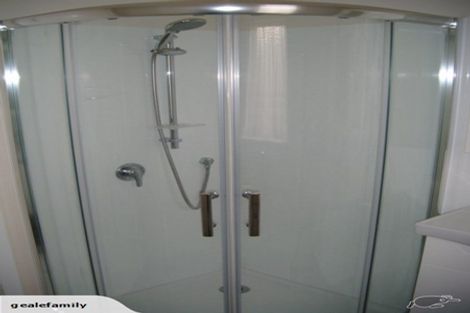 Photo of property in 36 Burnham Street, Seatoun, Wellington, 6022