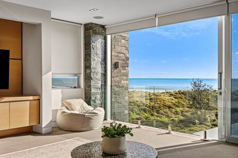 Photo of property in 423 Oceanbeach Road, Mount Maunganui, 3116