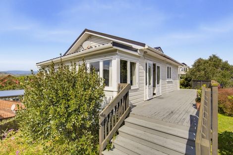 Photo of property in 9 Kirkway, Raumati Beach, Paraparaumu, 5032