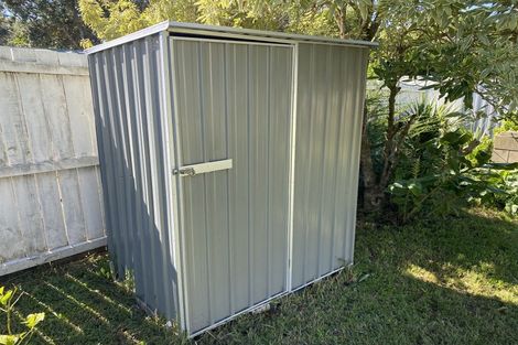 Photo of property in 271 Royal Road, Massey, Auckland, 0614