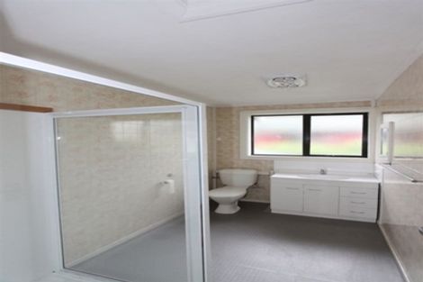 Photo of property in 77 Owles Terrace, New Brighton, Christchurch, 8061