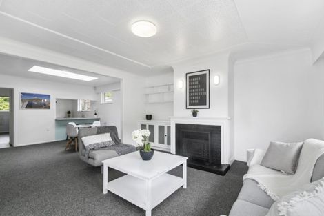 Photo of property in 20 Parenga Street, Wainuiomata, Lower Hutt, 5014