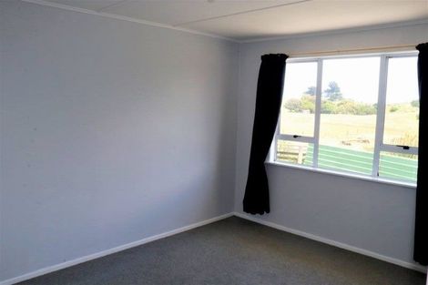 Photo of property in 5 Glenn Street, Castlecliff, Whanganui, 4501